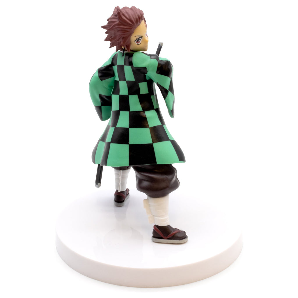 Culturefly Demon Slayer Tanjiro Collectible Deluxe Vinyl Figure, Officially Licensed, 6.5 Inch
