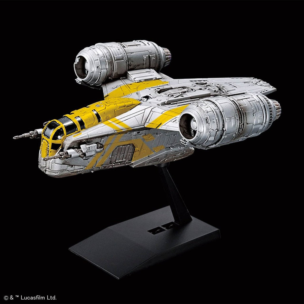 Bandai Hobby - 19 Razor Crest Star Wars: The Mandalorian and Grogu Vehicle Model Kit