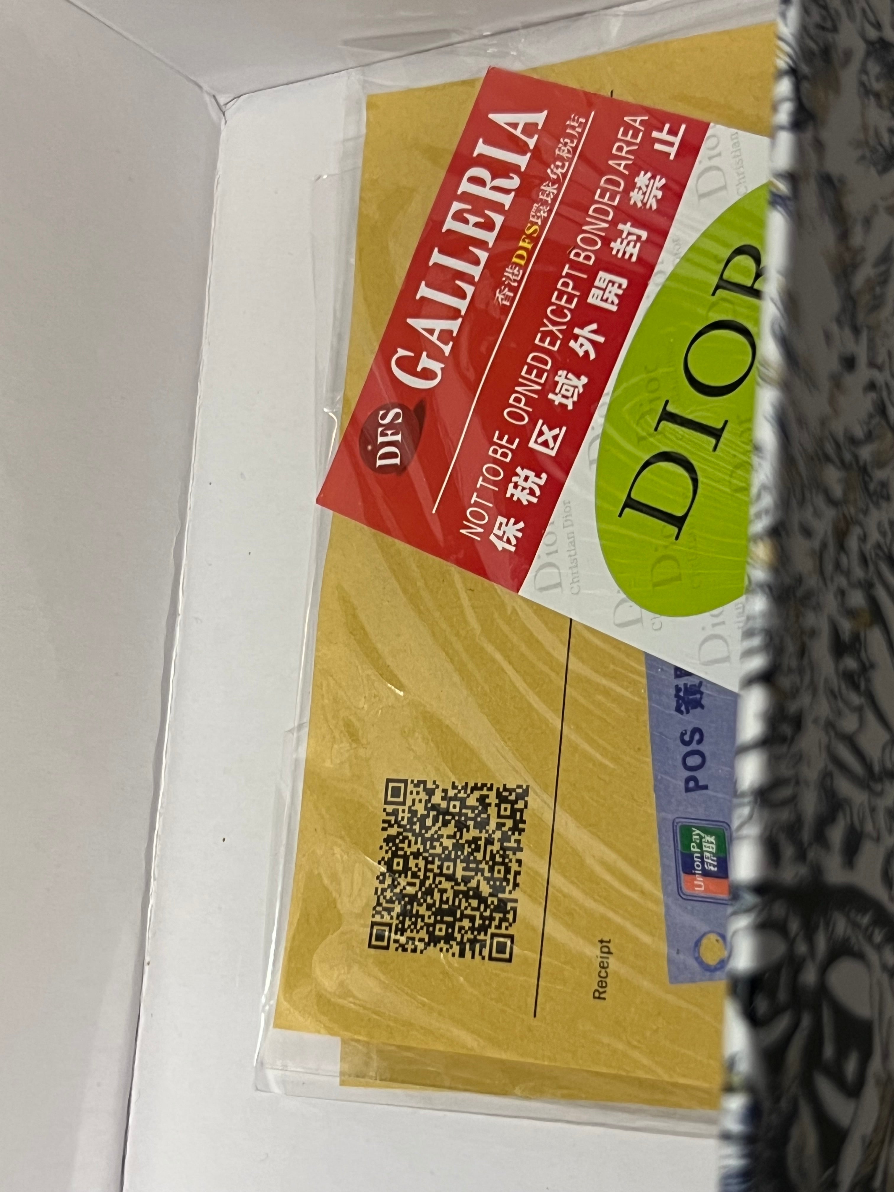DoR Blue handbag ( Damaged box)