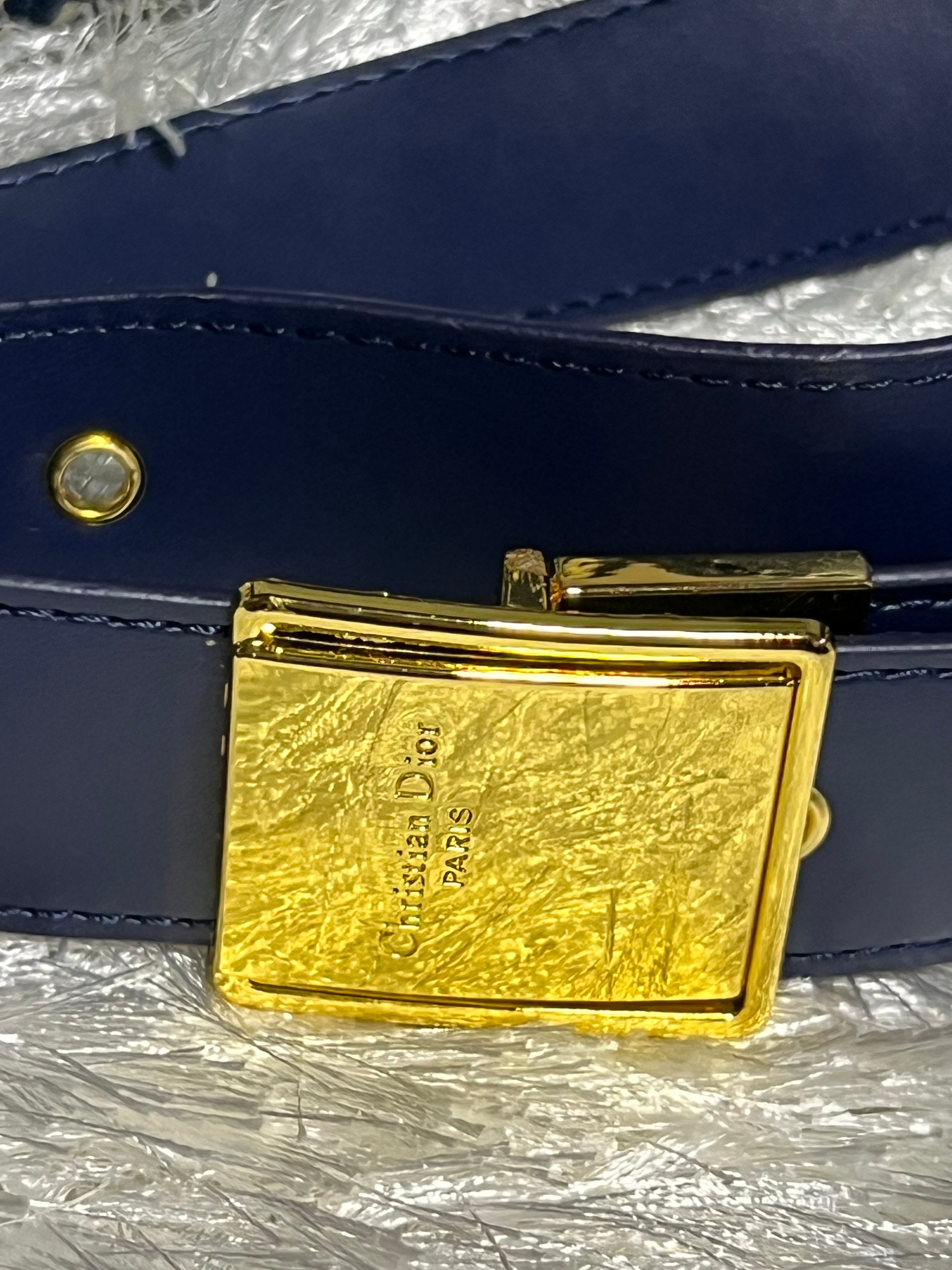 DoR Blue handbag ( Damaged box)