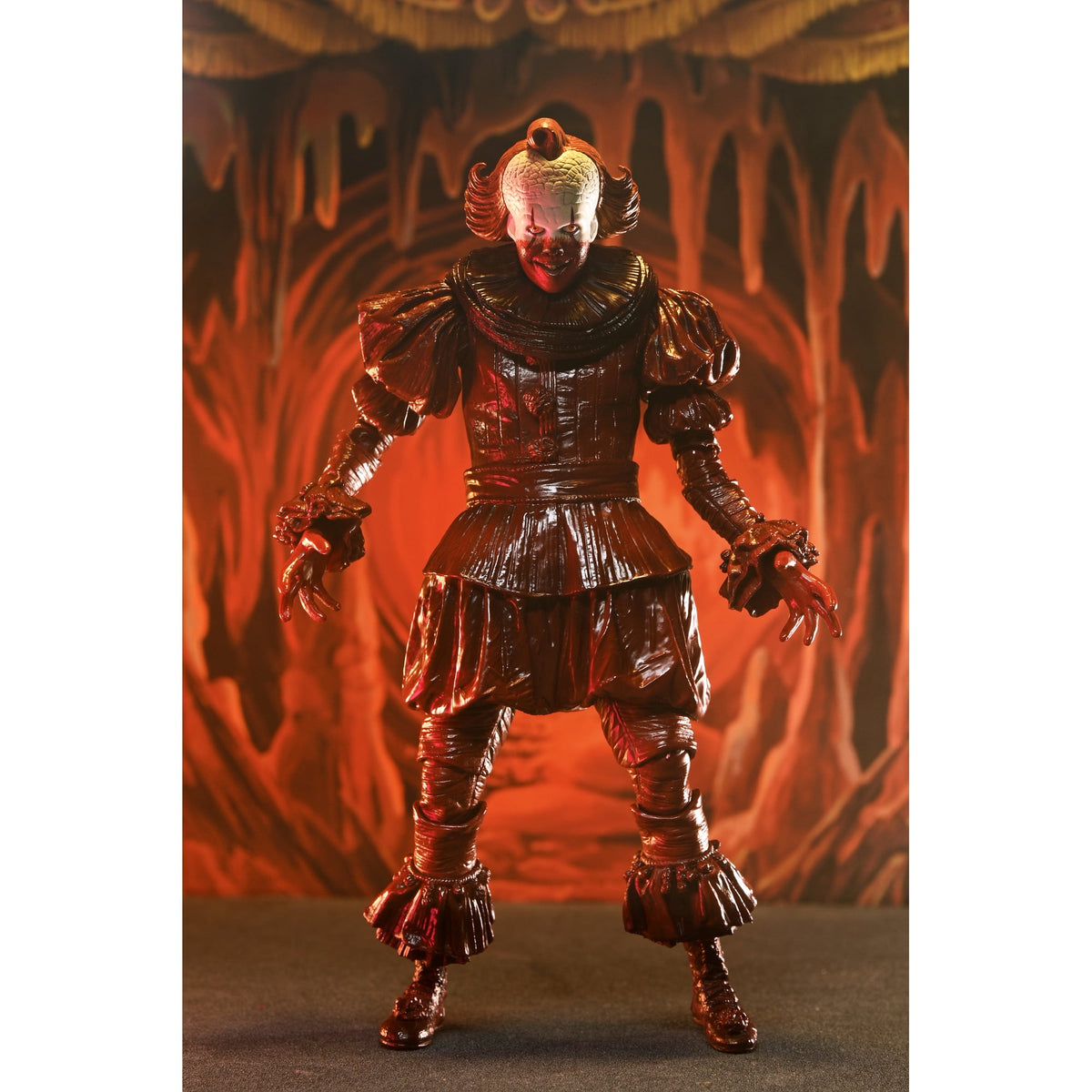 Welcome to Derry - 7" Scale Action Figure - Ultimate Blood Pennywise