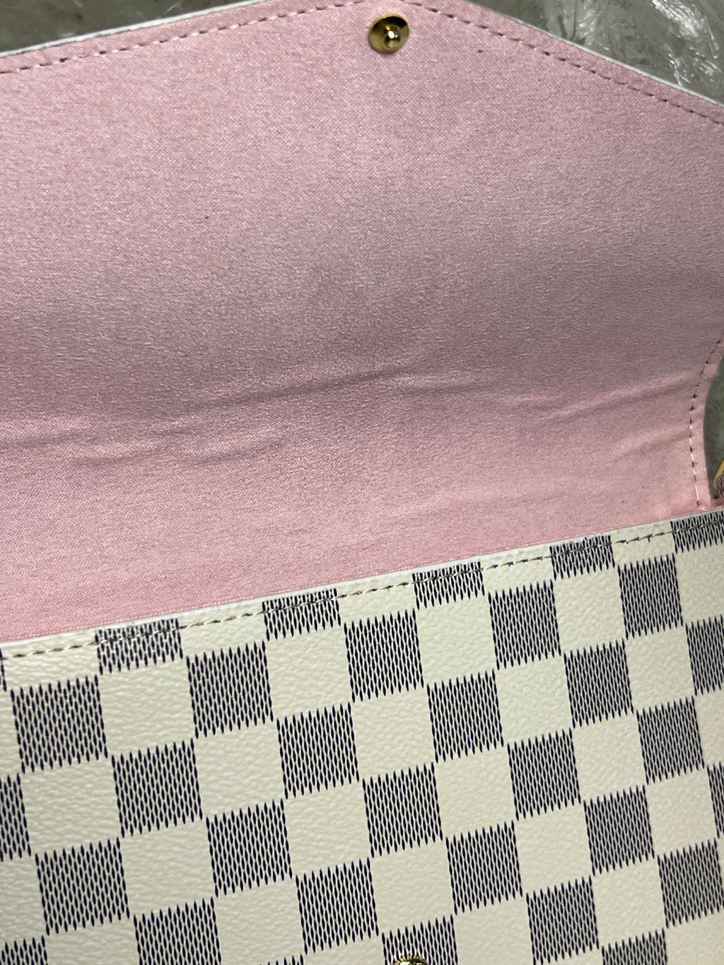 Pink White LLV Handbag Damaged