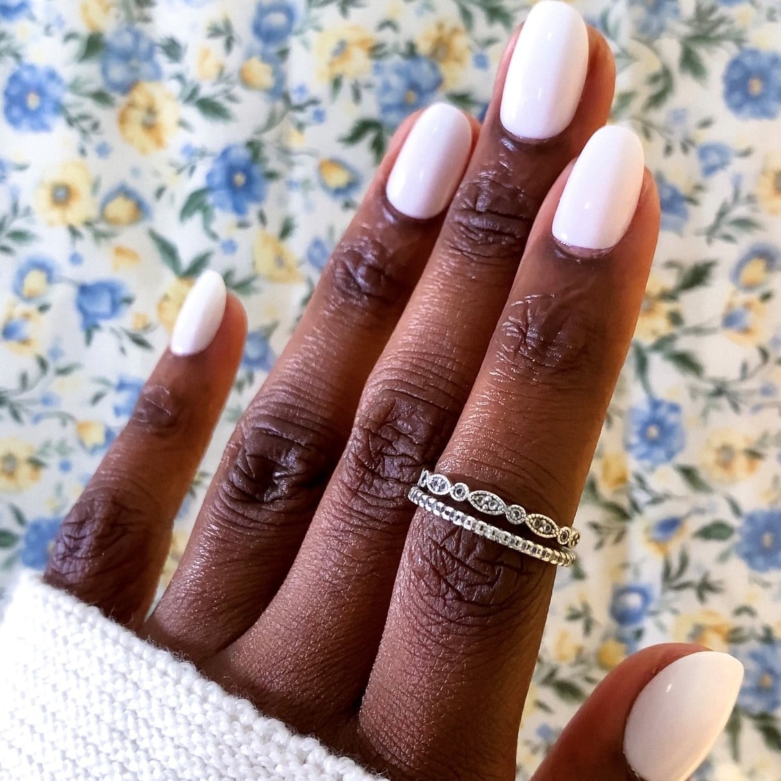 Olive & June Instant Mani Short Round Press-on Nails, Ombre, 42 Pieces
