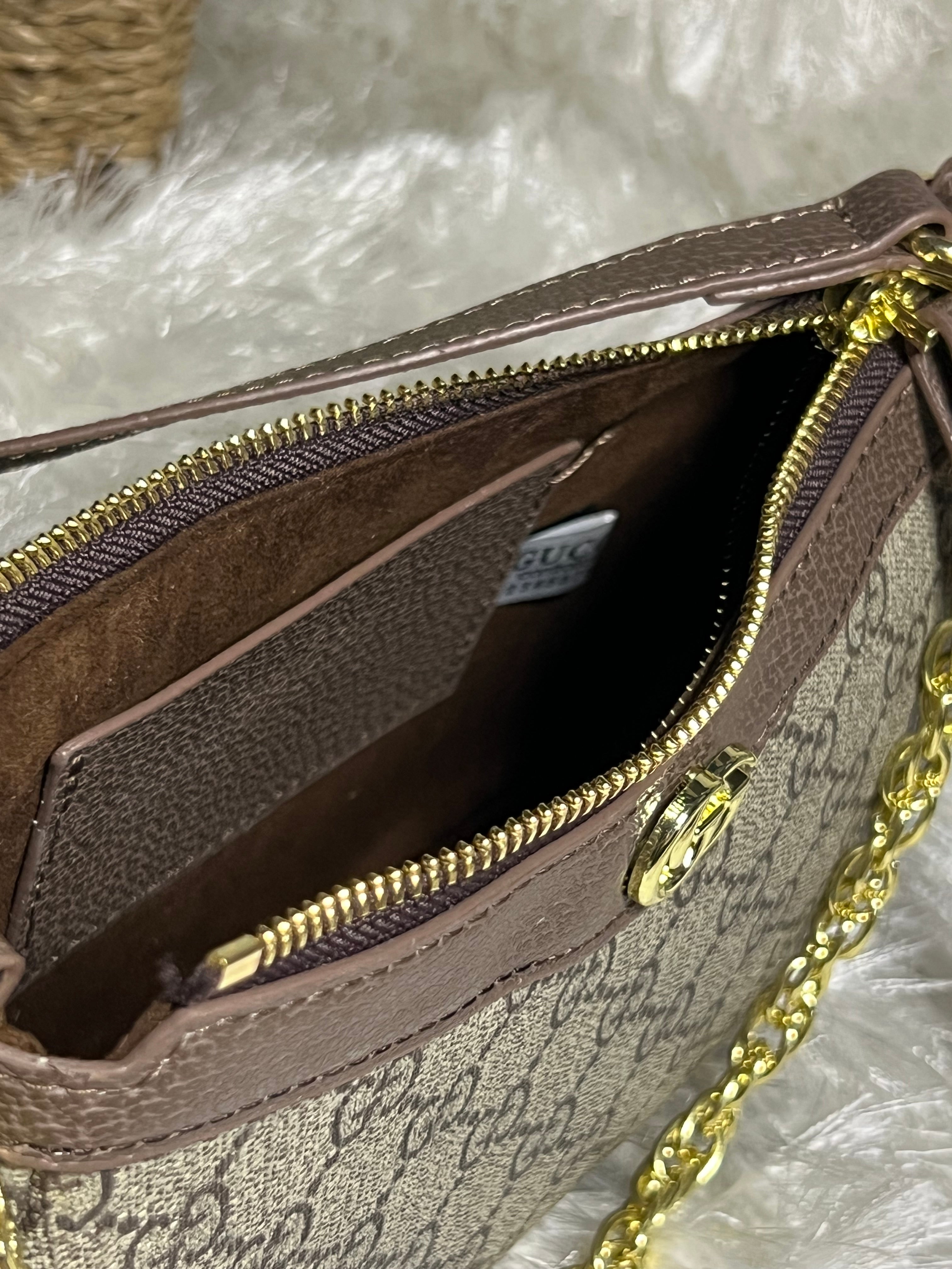 Elegant Brown GGG Handbag