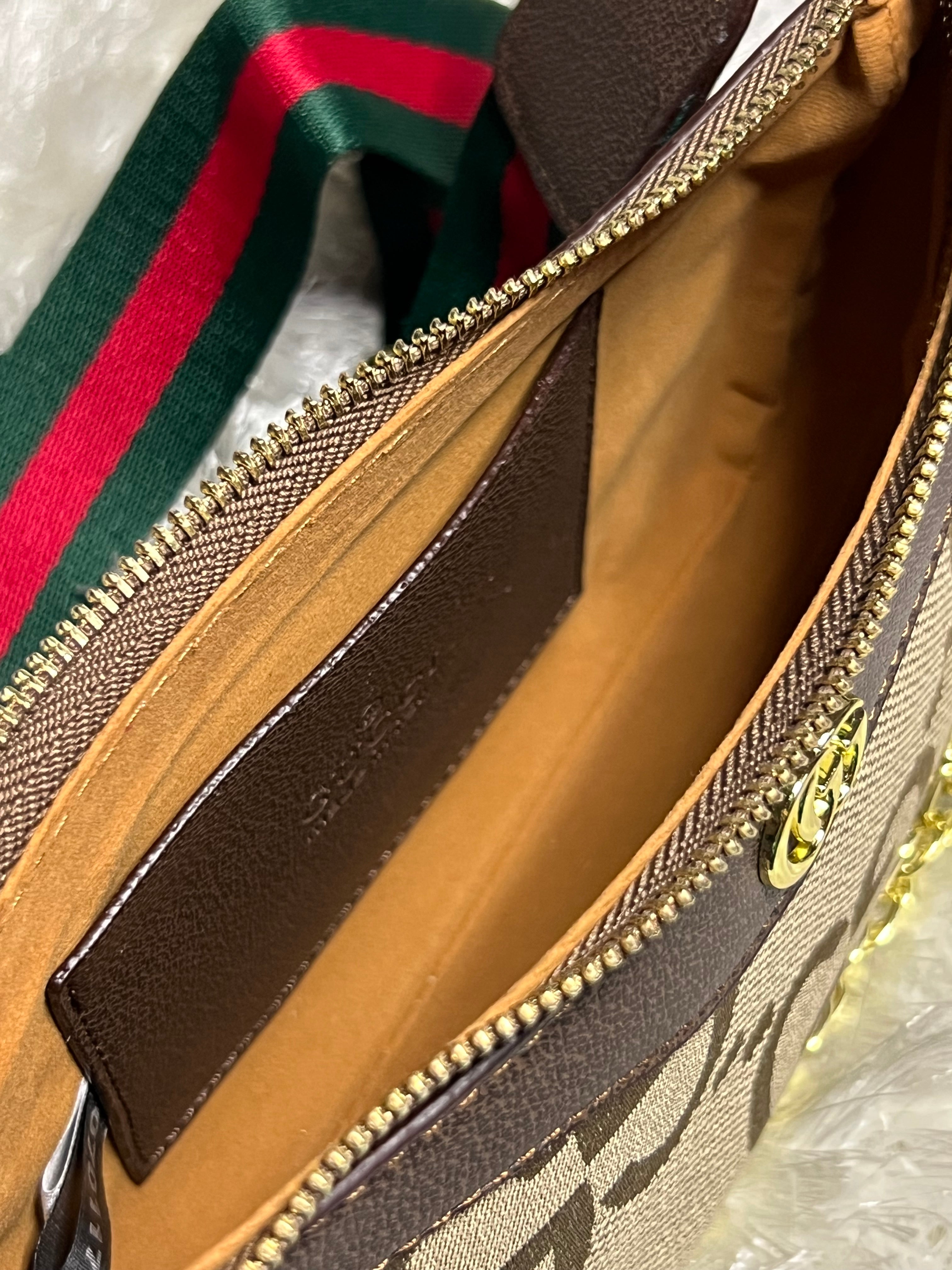 BIG GG Camel Hanbag