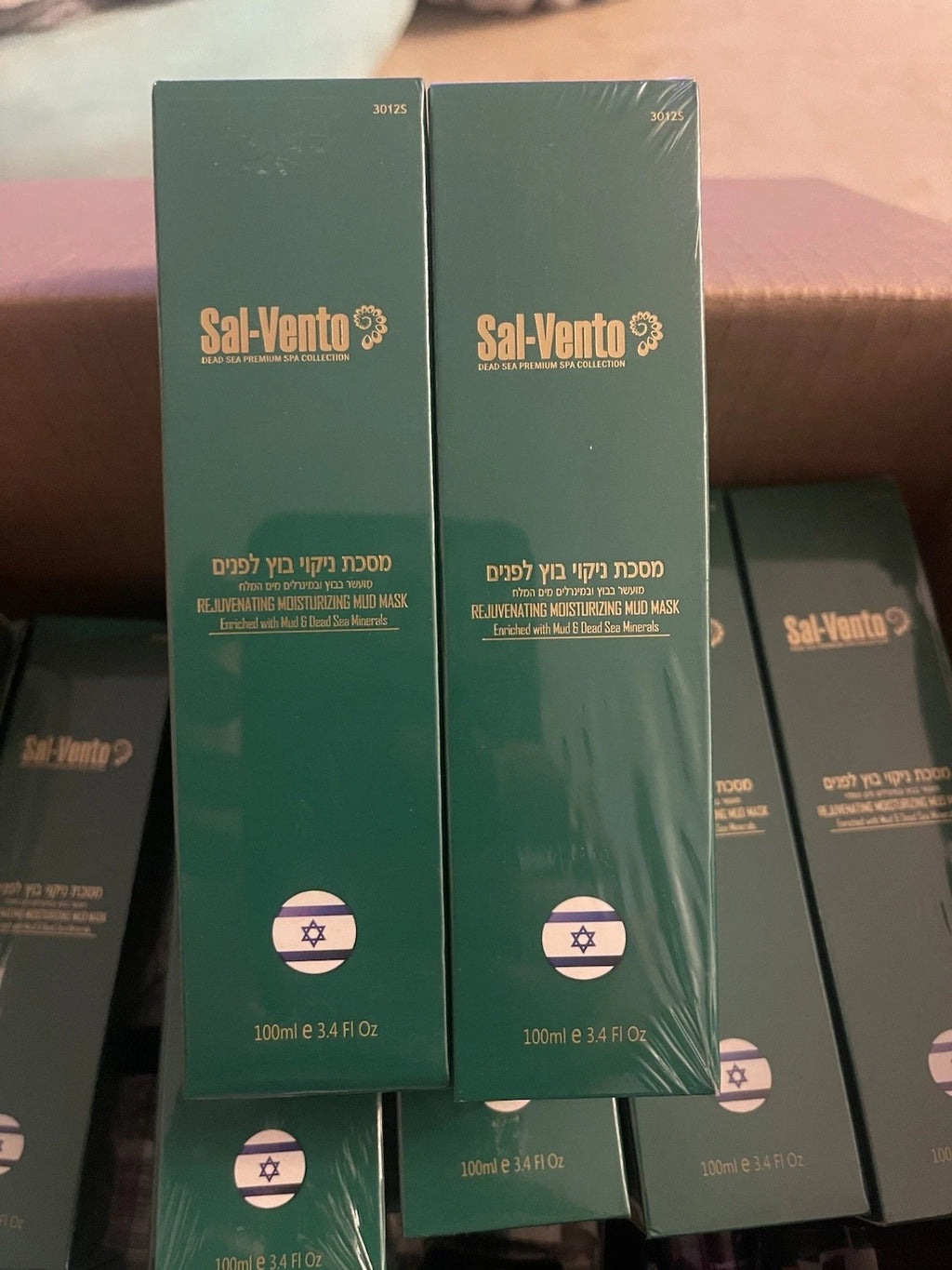 2 Sal-Vento Rejuvenating Moisturizing Mud Mask EXP27/01/27