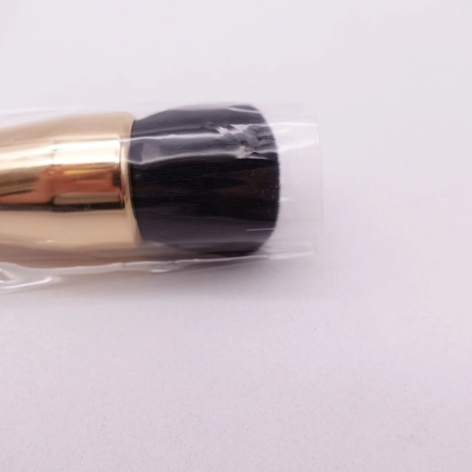 Belle Beauty by Kim Gravel Hi-Definition Powder Brush No. 2 Make Up No Box